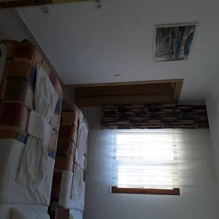 Готель Sempati 2*
