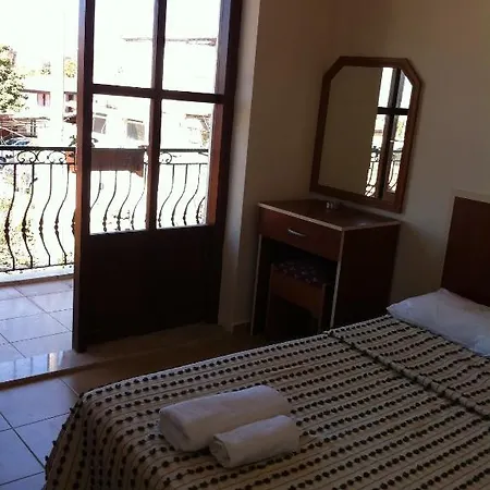 Hotel Sempati 2*